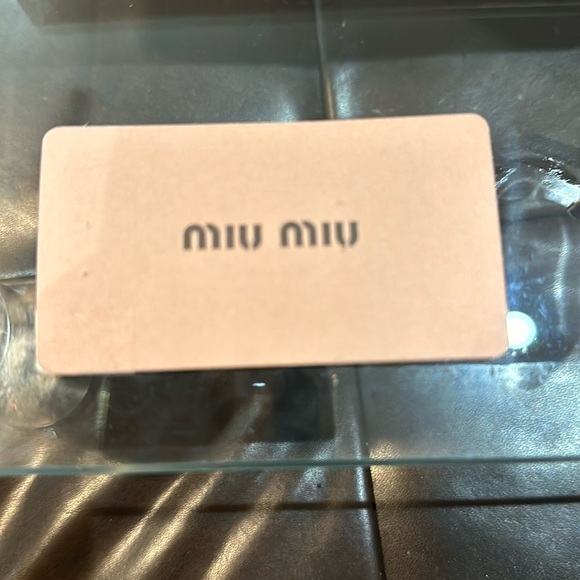 🦄 RARE Authentic MIU MIU Leather “Not Nice” White Unicorn Bag Charm, in Box 🦄 - Picture 8 of 16